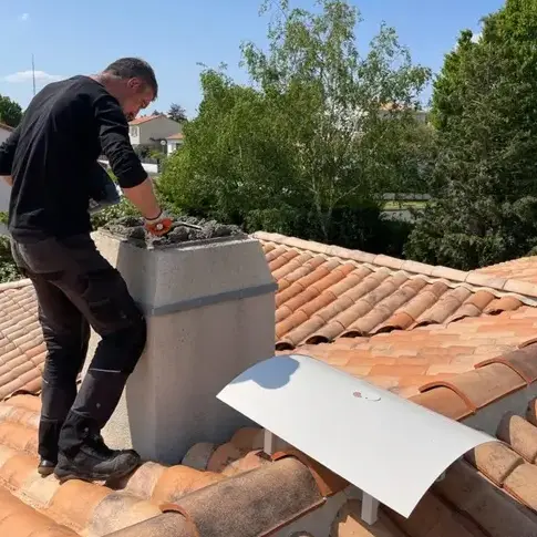 entretien poêle à granulés et pellets La Dominelais-1